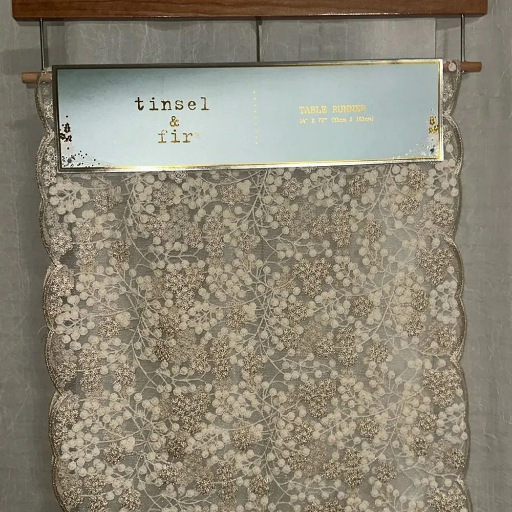 tinsel & fir nwt comes